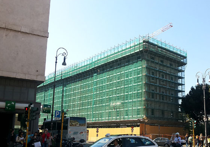 ponteggi costruzioni
